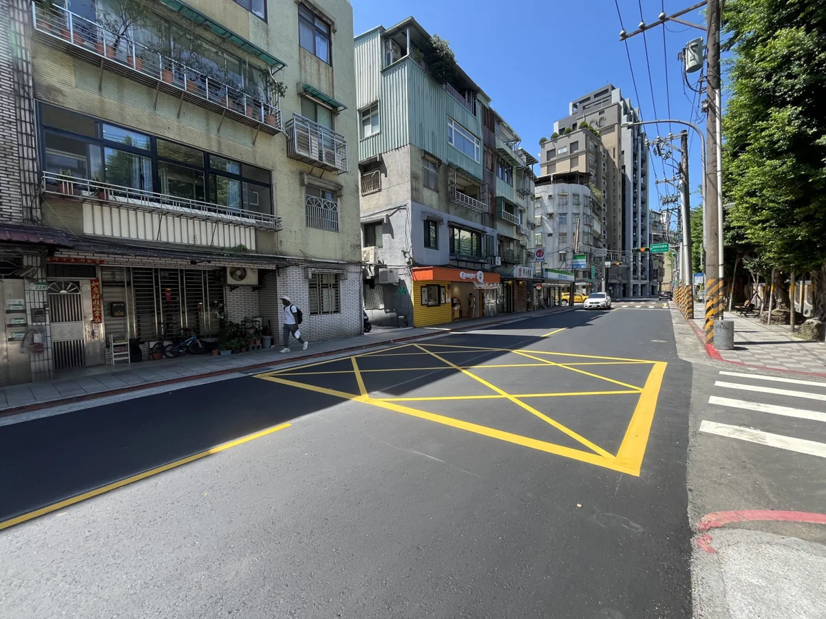 文山區景福街路面大翻新!僅花2晚火速完工,通勤族迎平整好路