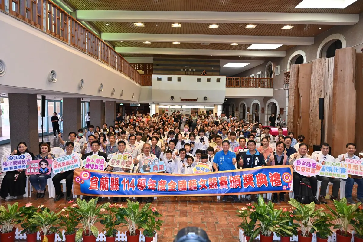 宜蘭囝仔好神!全國藝文賽狂掃73項特優,代理縣長林茂盛親自表揚