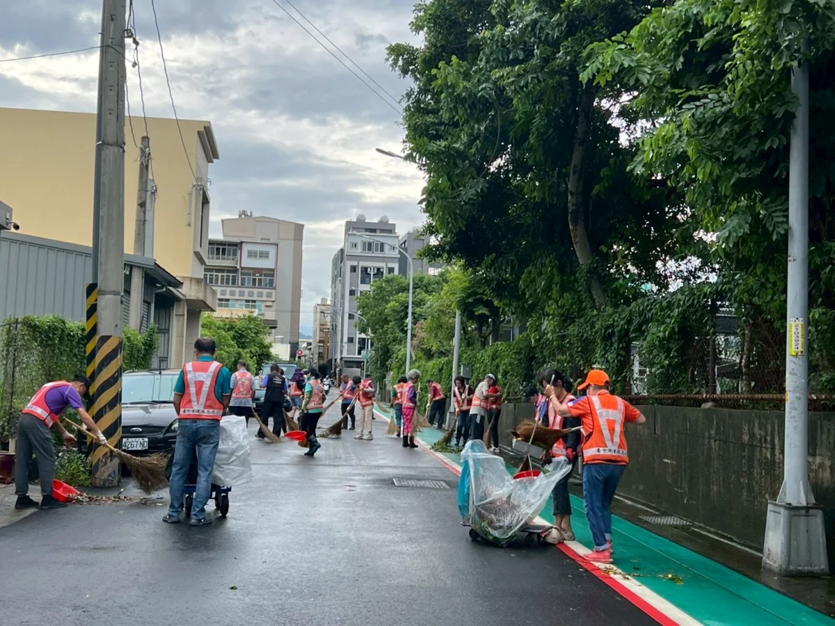 巴威颱風遠離!台中動員500人火速復原 6戶積水消退、外埔土石崩落設警戒