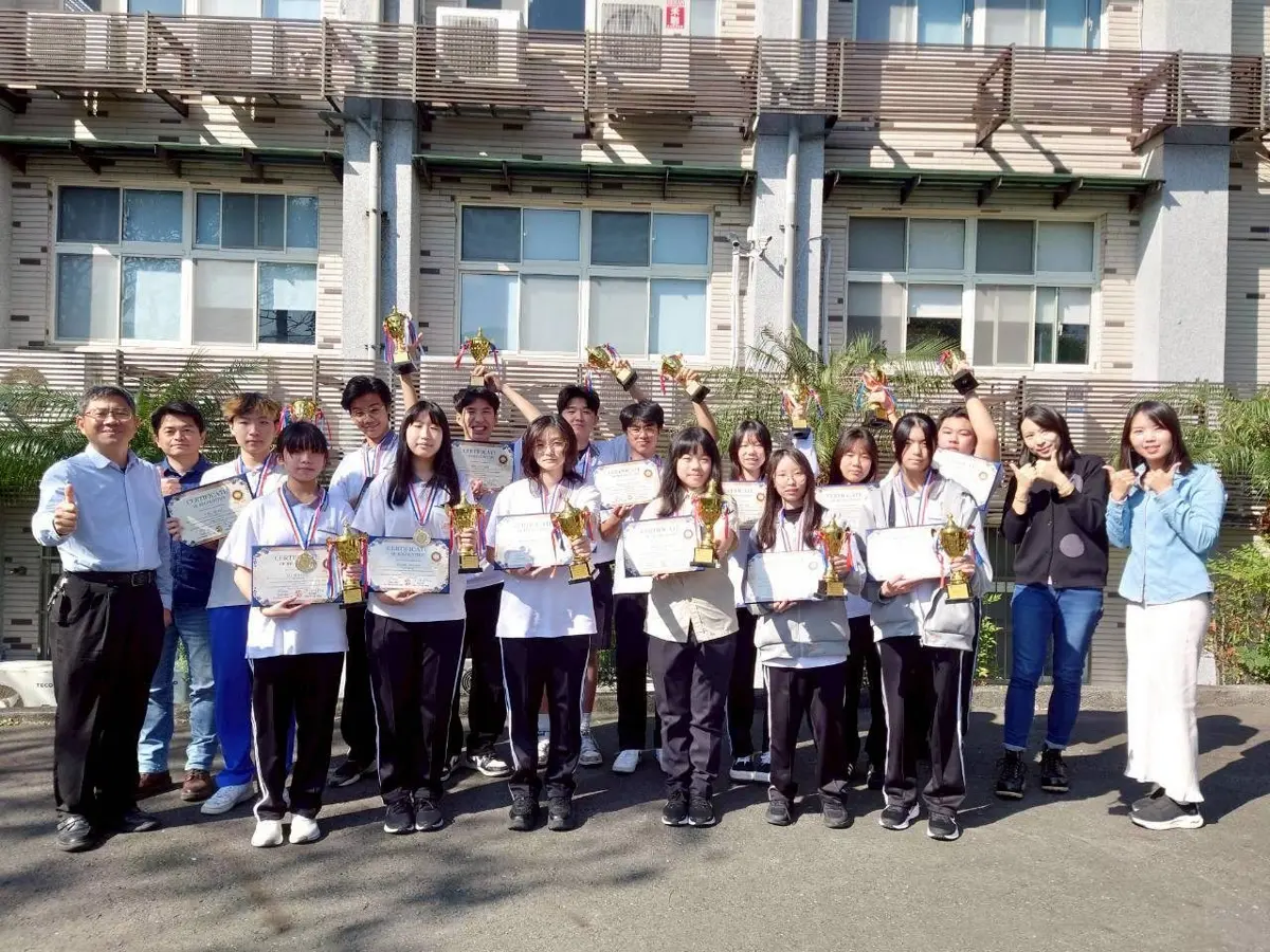 木柵高工設計科紅到國外!狂掃全國金手獎、再奪14座國際冠軍
