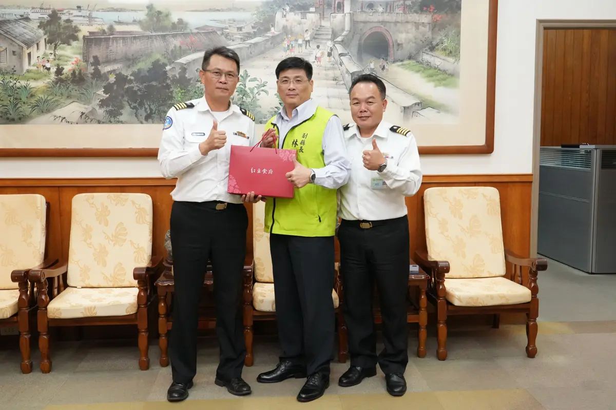 新官上任!海軍馬支部新指揮官葉欲欽拜會林皆興 副縣長喊話:深化軍民合作護澎湖