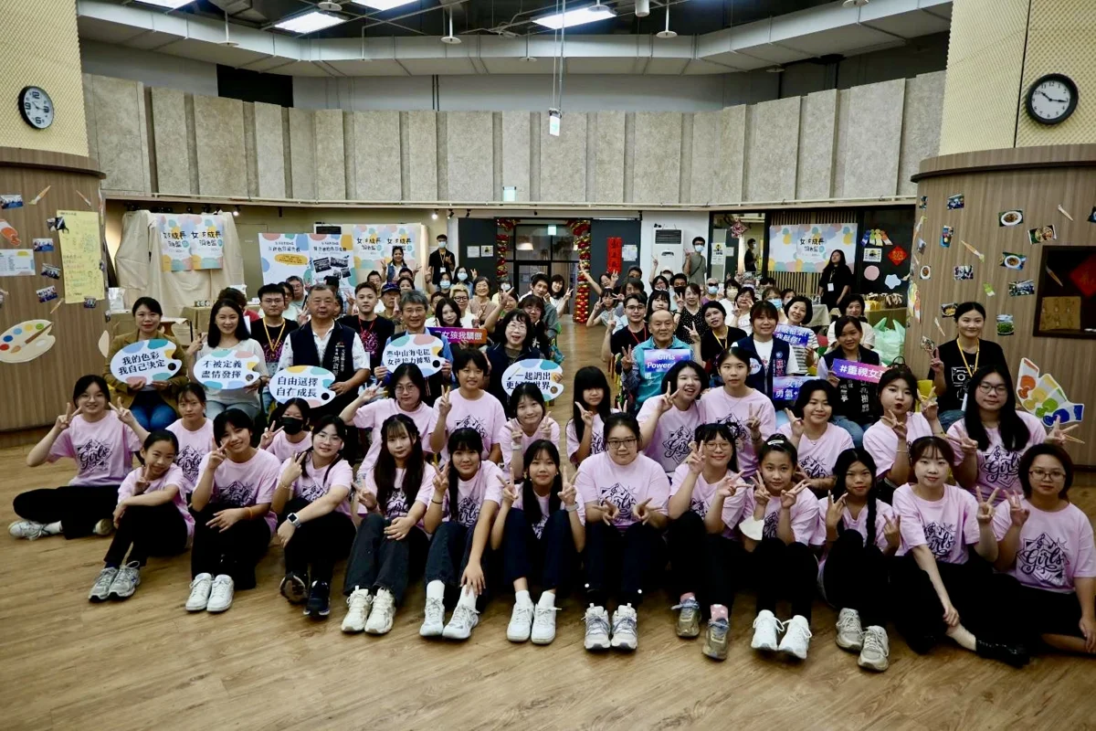 響應台灣女孩日！中市府辦「成長調色盤」挺女孩 巡迴展出地點大公開