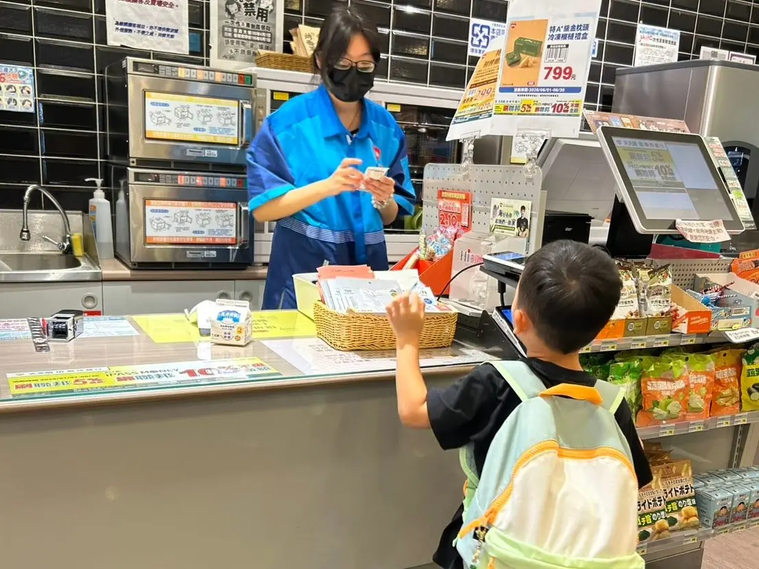北市畢業生注意!暑假鮮奶續領至8/30 8月底起再擴大至國中生