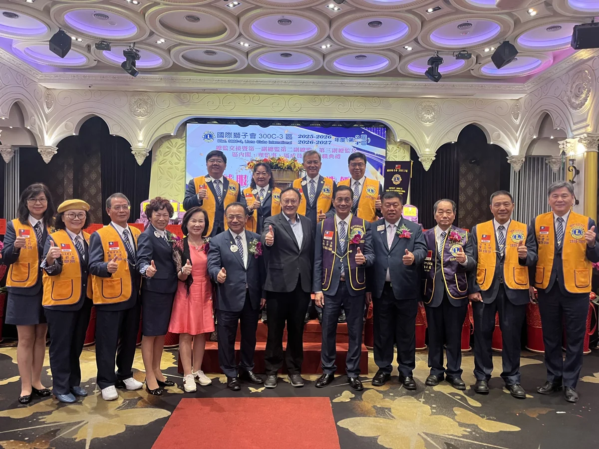 台中公托破50處六都最便宜!副市長鄭照新出席獅子會交接 感謝獅友捐AED守護社區