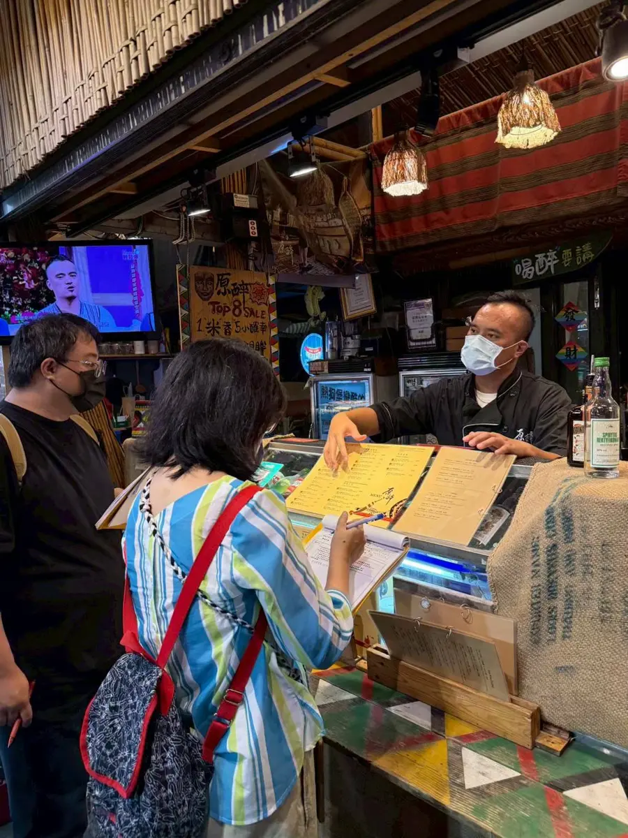 花蓮之光!東大門夜市榮登2025全台唯一「五星金賞」霸主,美食實力獲國家級肯定