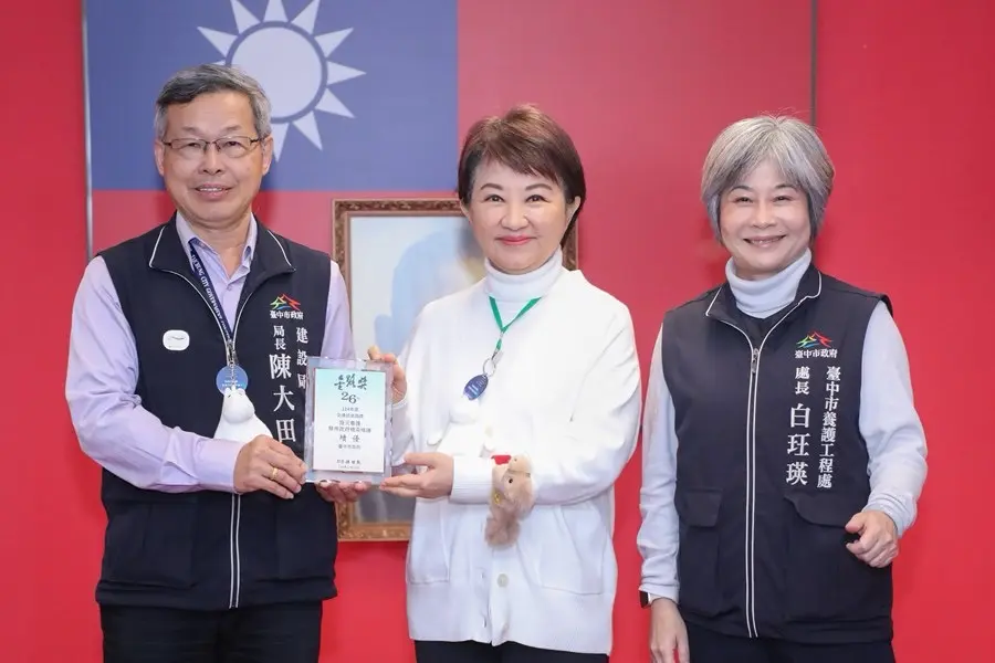台中橋梁維護冠絕六都!盧秀燕讚「金路獎」六連霸:市民安全是首要任務
