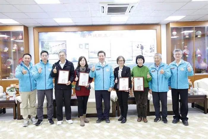 金門「最強螺絲釘」光榮退役!縣長陳福海溫馨歡送:感謝有你撐起縣政