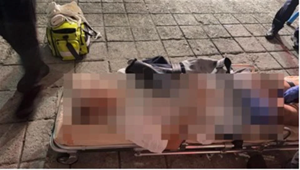 深夜驚魂!20歲男情緒失控離家撞牆 彰化警耐心安撫助母子團聚