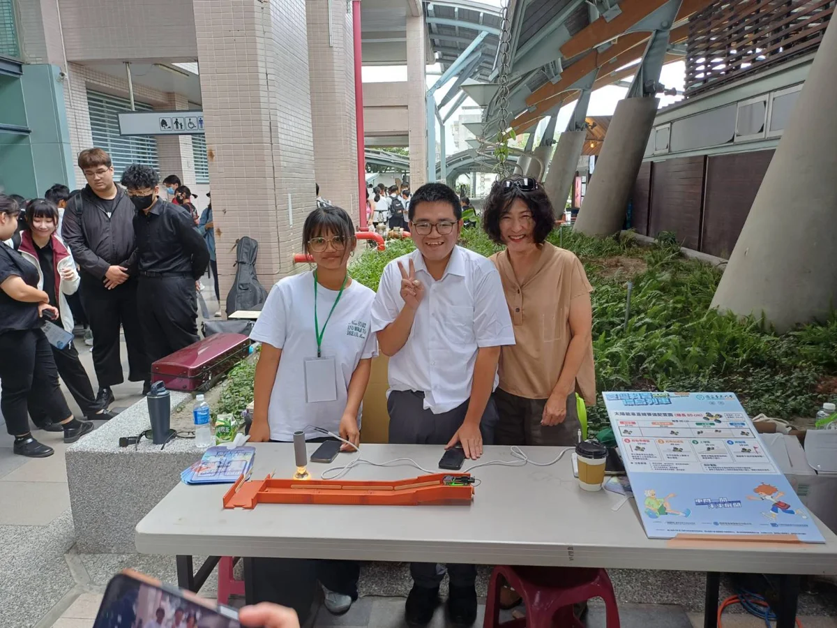 2026環島科普列車開進臺東!44個趣味科學攤位讓320名師生大開眼界