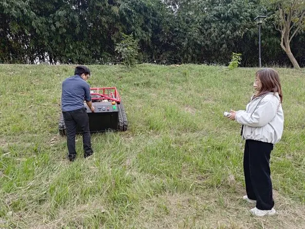 台南水利局出新招!智慧機器人進駐滯洪池,2026年跟人工除草說掰掰?