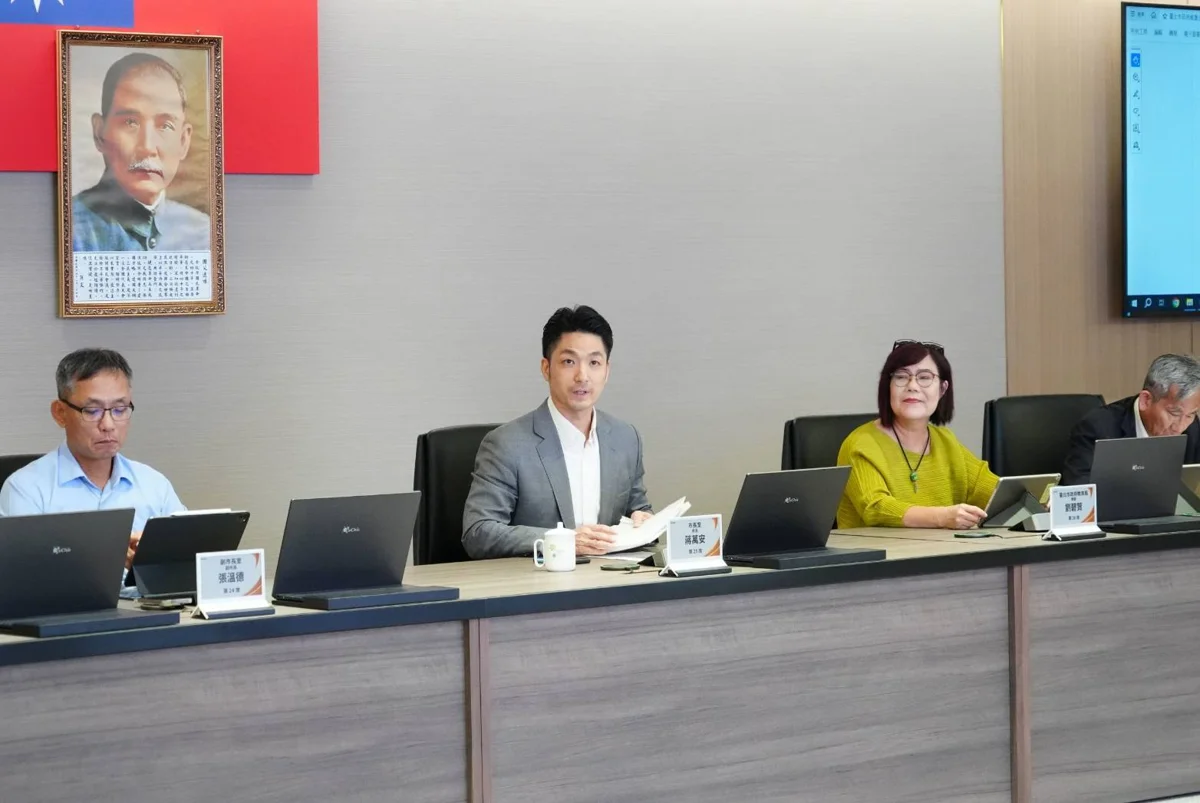 開學前全面把關!蔣萬安下令擴大抽驗食安 嚴懲違規油品業者