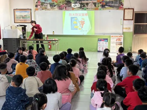 苗栗公館國小防火宣導！消防員教戰2大保命關鍵：住警器與119的正確用法