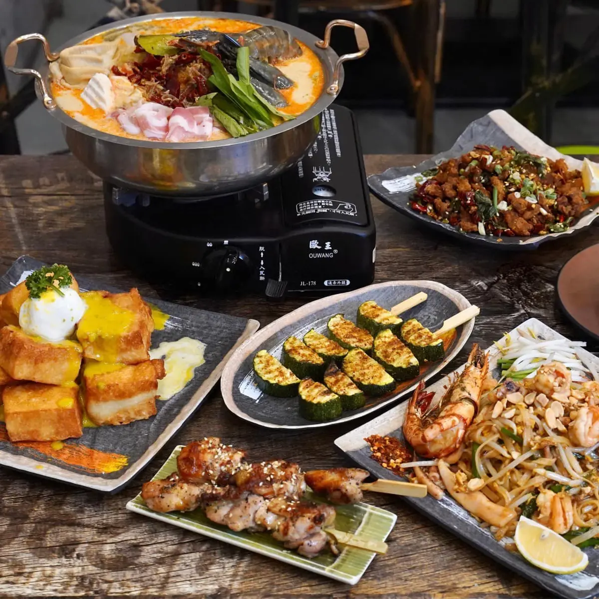 營業到凌晨的鳥松美食！泰式幽靈串燒-本館店主打客製化烤物