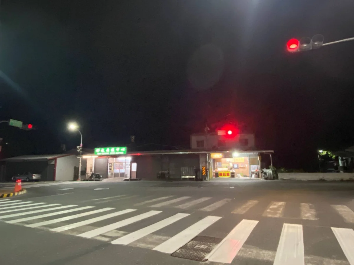 【交通速報】綠燈還沒亮就偷跑?小心「這秒數」讓你挨罰5400元!