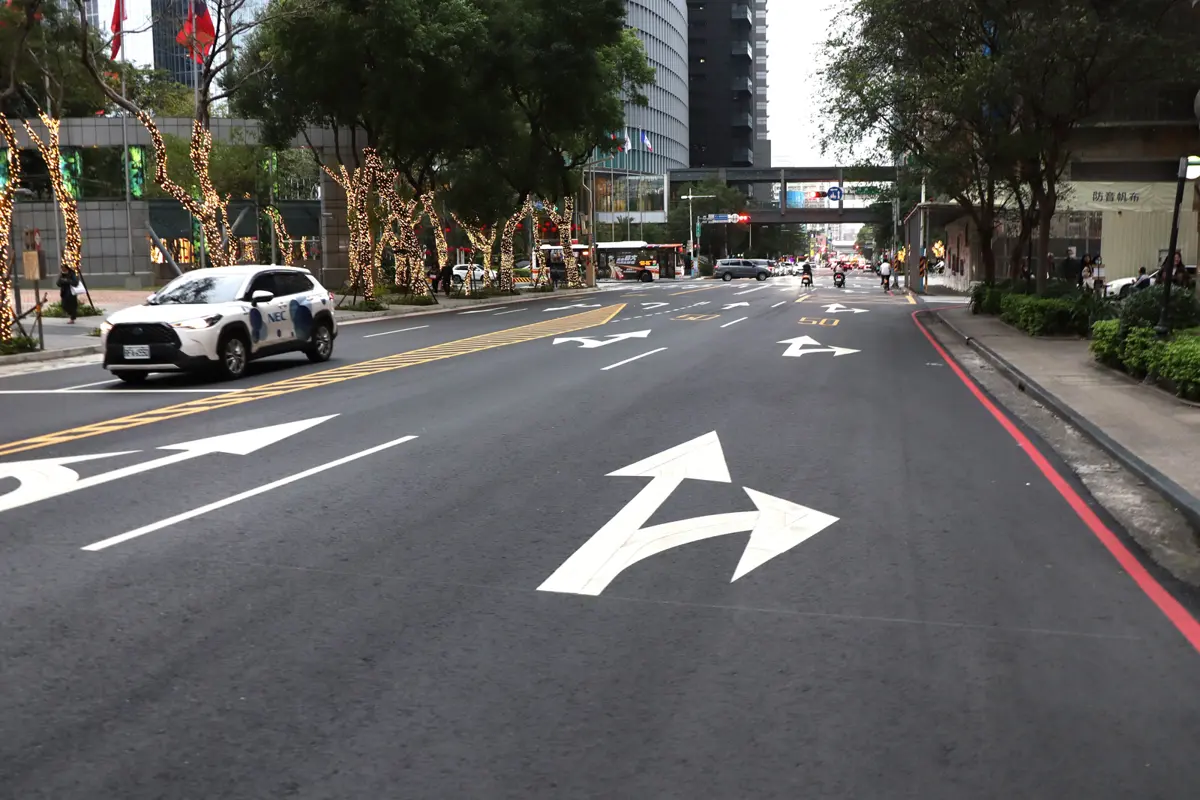 新北地主快看!既成道路土地收購開跑,持有10年以上補償更有利