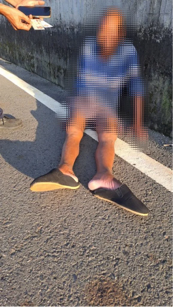 男子醉倒溪州路旁險象環生！北斗警熱心查身分護送返家