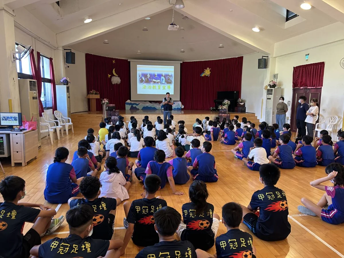 網路開分身惡搞同學竟觸法?臺東少年警前進豐田國小,揭密3大校園危機!