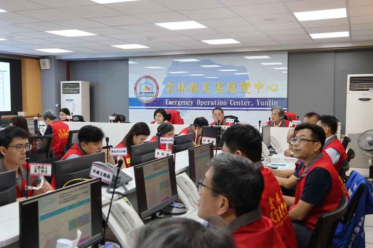 薔琵颱風逼近!雲林應變中心10/22晚間提升一級開設 沿海陣風恐達11級