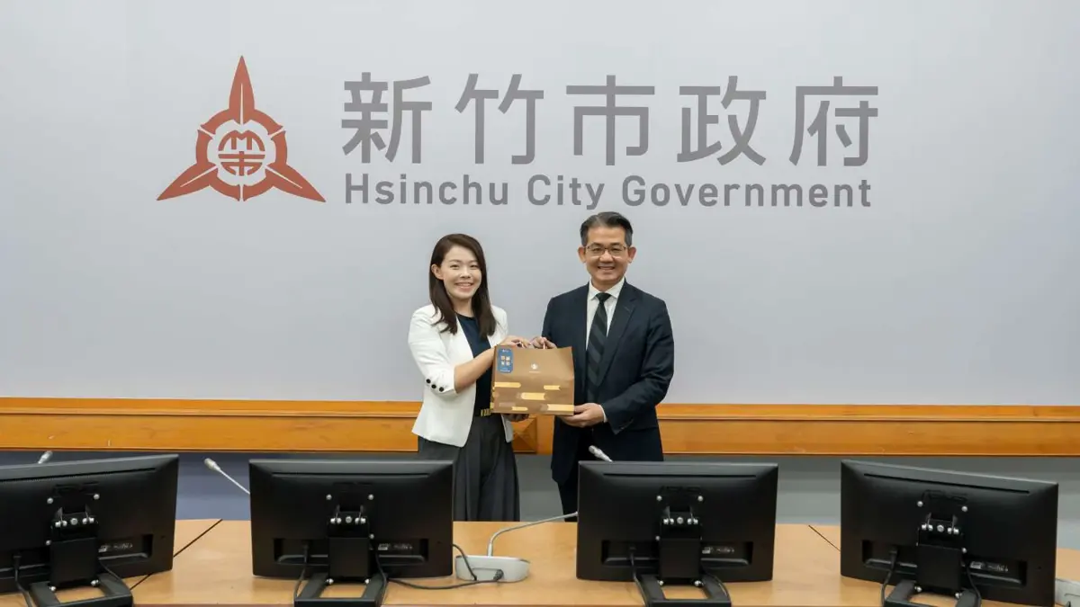 竹市府主管齊上課!高虹安勉勵:用DISC溝通術打造高情商團隊