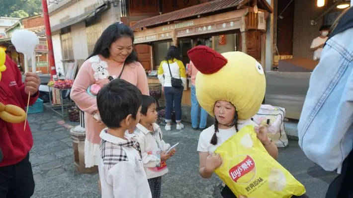 北埔老街變身兒童安全基地！30組親子挑戰「幼幼出任務」，闖關學防身術