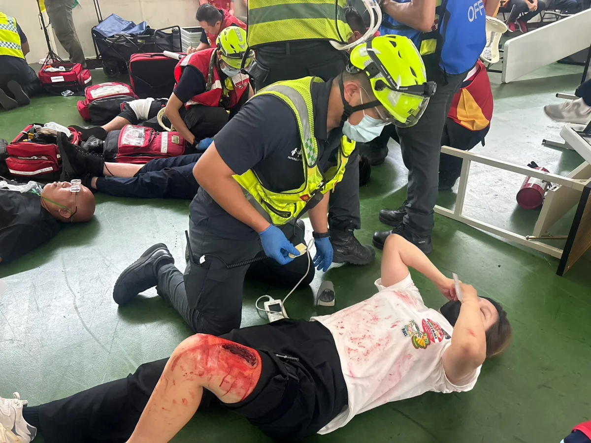 遇大傷不慌亂！台中消防局首創「無紙化檢傷」 4大極端情境模擬搶救生命