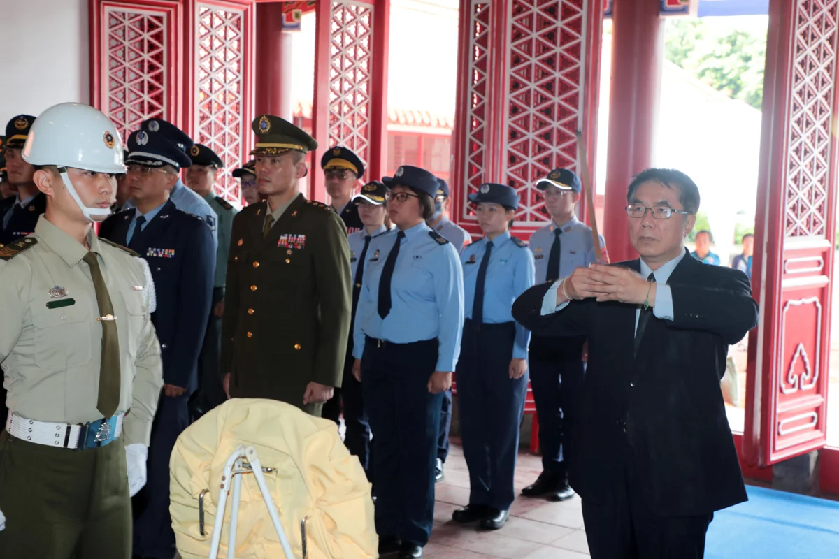 【九三軍人節】台南市秋祭典禮莊嚴登場！黃偉哲向先烈與軍警消致敬