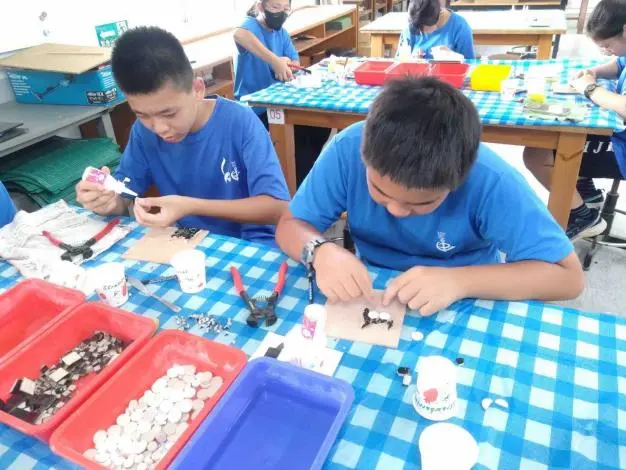 台南國中生課後超精彩!學新生兒照護、做精油,在地職涯體驗大受歡迎