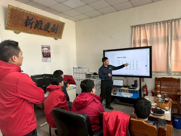 苗栗消防急救SOP再升級!頭屋分隊特訓「意識不清」處置,守護鄉親生命線