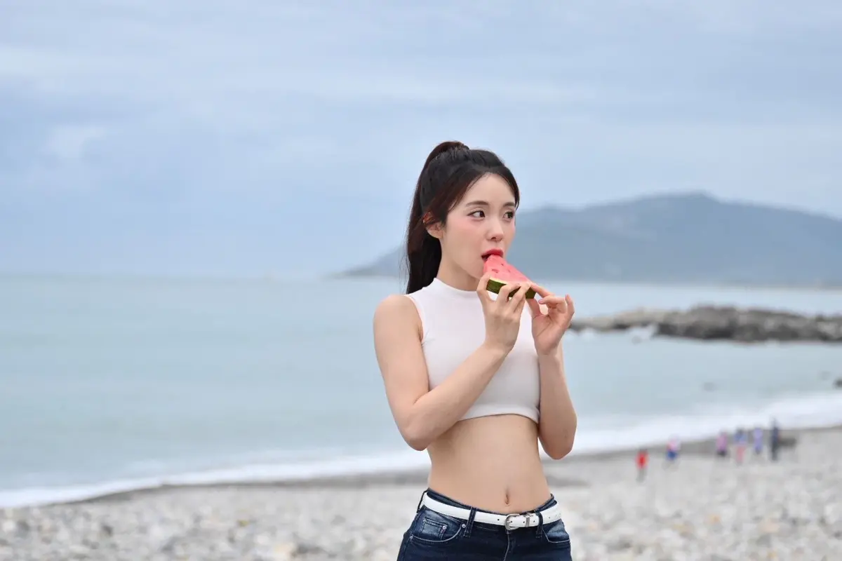 李多慧甜美應援!花蓮夏日好瓜節湧萬人朝聖 南濱公園變身西瓜樂園
