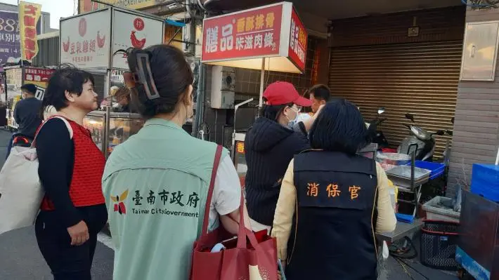 台南春節稽查不打烊!安平、鹿耳門9成攤商過關 護你荷包安心遊