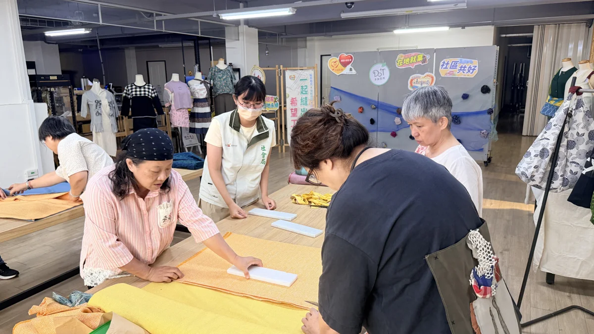 翻轉弱勢人生！台南推脫貧方案「學理財、做裁縫」助弱勢家戶迎向自立