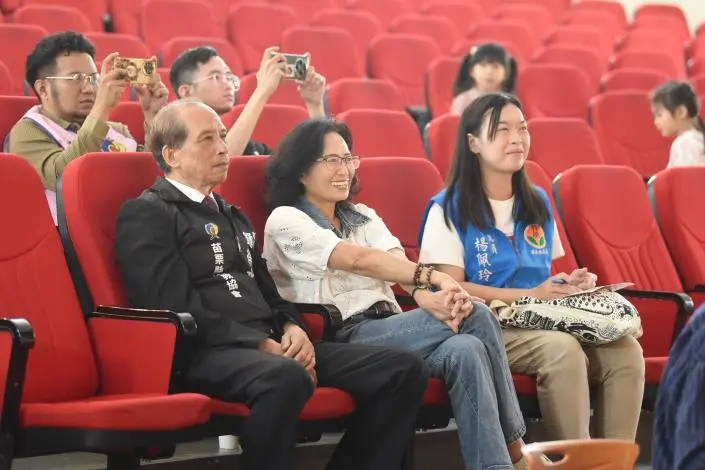 苗栗英語演講賽登場!副縣長邱俐俐:讓孩子自信站上世界舞台