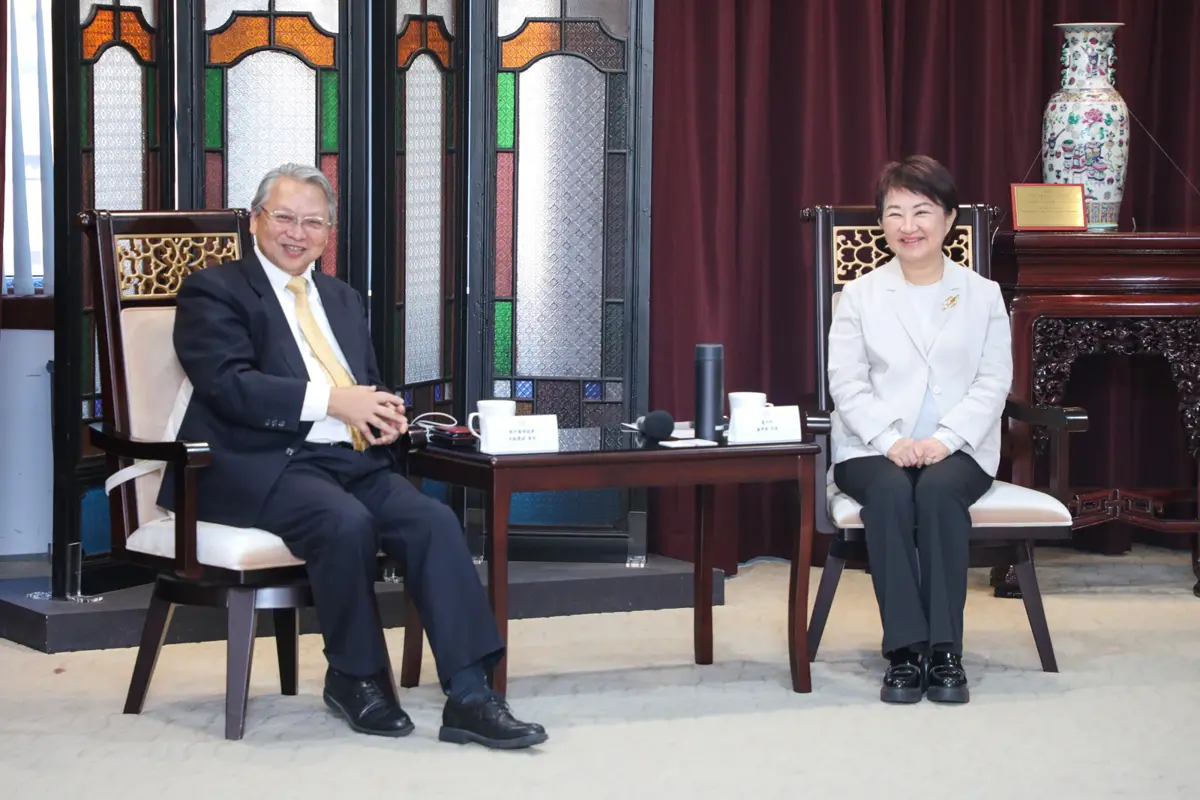 前副市長令狐榮達「回娘家」!盧秀燕盼借重外交專才,聯手助台中走向世界
