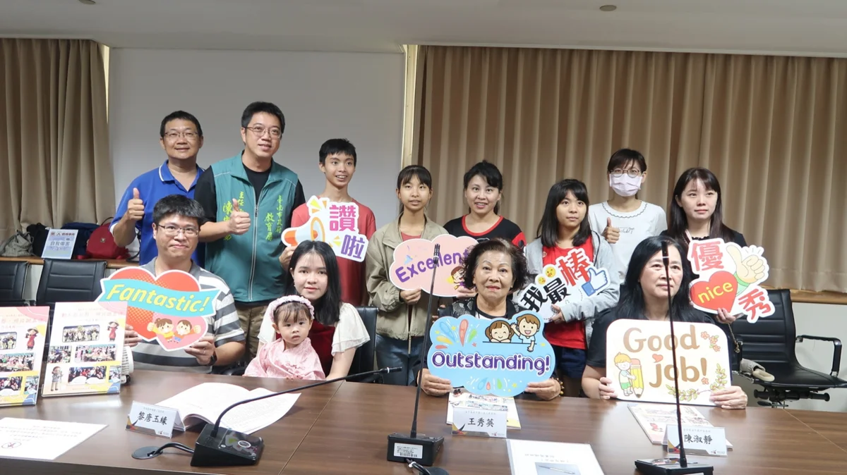 臺南「動人百分百」攝影徵文出爐!65位學員用影像說真情 展現終身學習成果