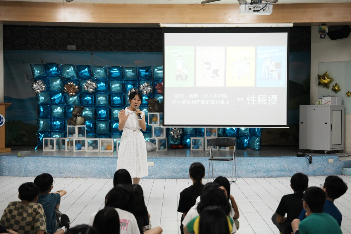 互動劇場進校園!竹市香山社福中心攜手婦女劇團,扎根兒少網路防護力