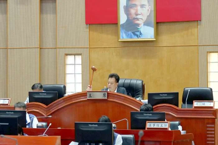 金門縣議會臨時會落幕!多項法案過關,聚焦產婦照護與寵物友善