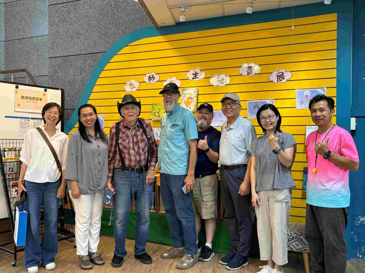 97歲遇上11歲!東基創院院長譚爸爸重返台東,用「科學魔術」啟發學童