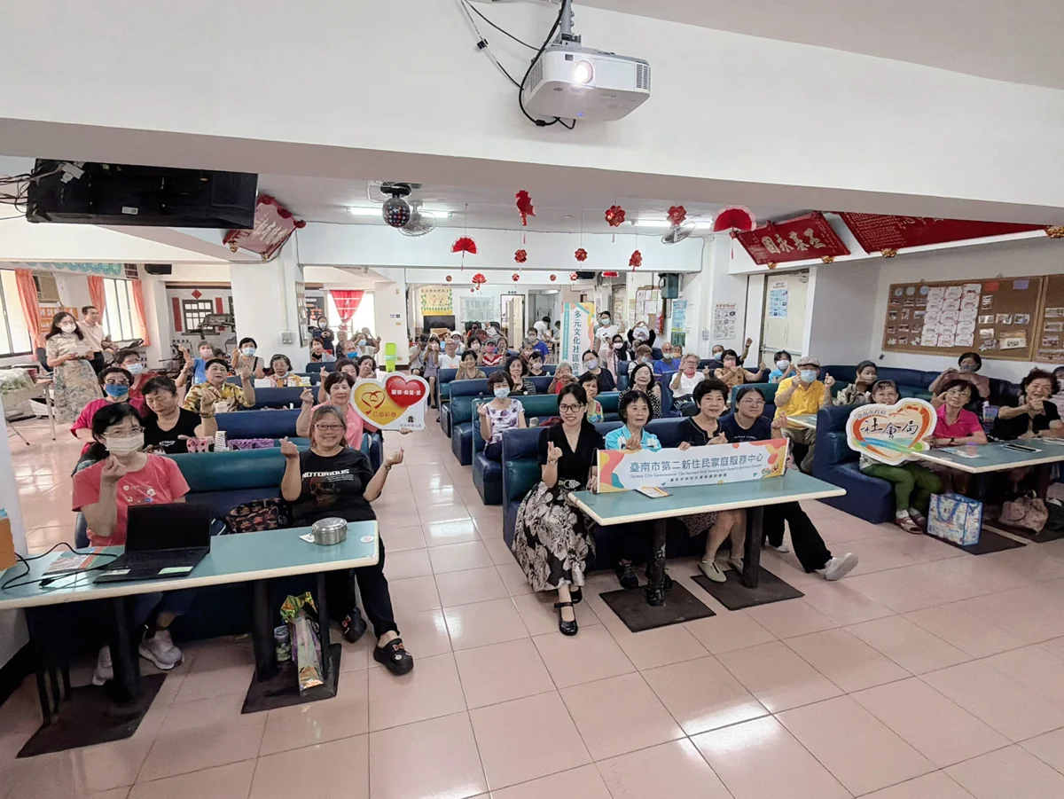 體驗道地越南春捲DIY!南市社會局推社區宣導 促多元文化共融