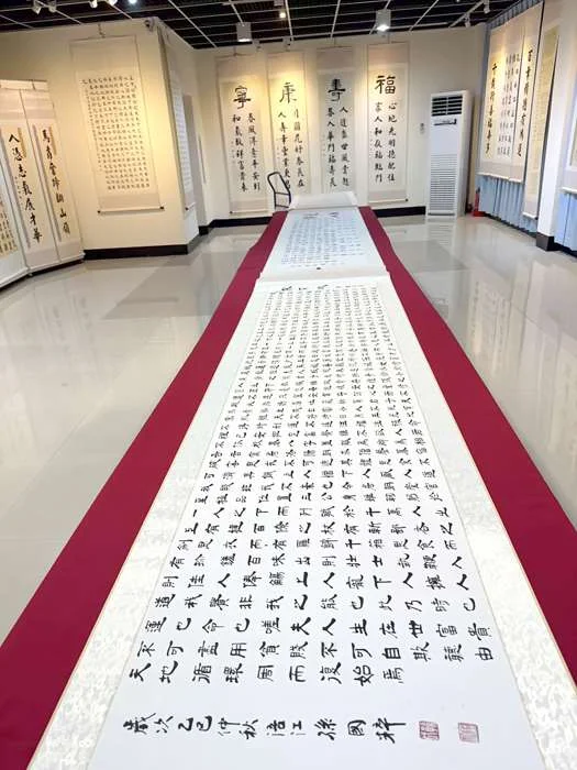 烈嶼鄉必看藝文盛宴!孫國粹書法個展10米巨作震撼登場