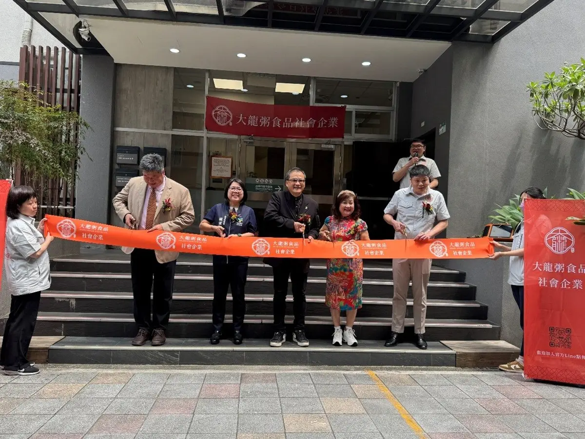 暖心又暖胃!北市「大龍粥」進駐台安醫院,醫企合作打造身障就業新典範