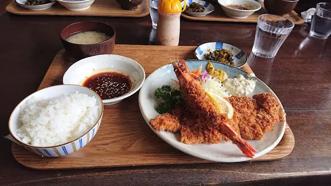 📣 UniLife 炸豬排週:「ひかり食堂」家庭風味的定食之選