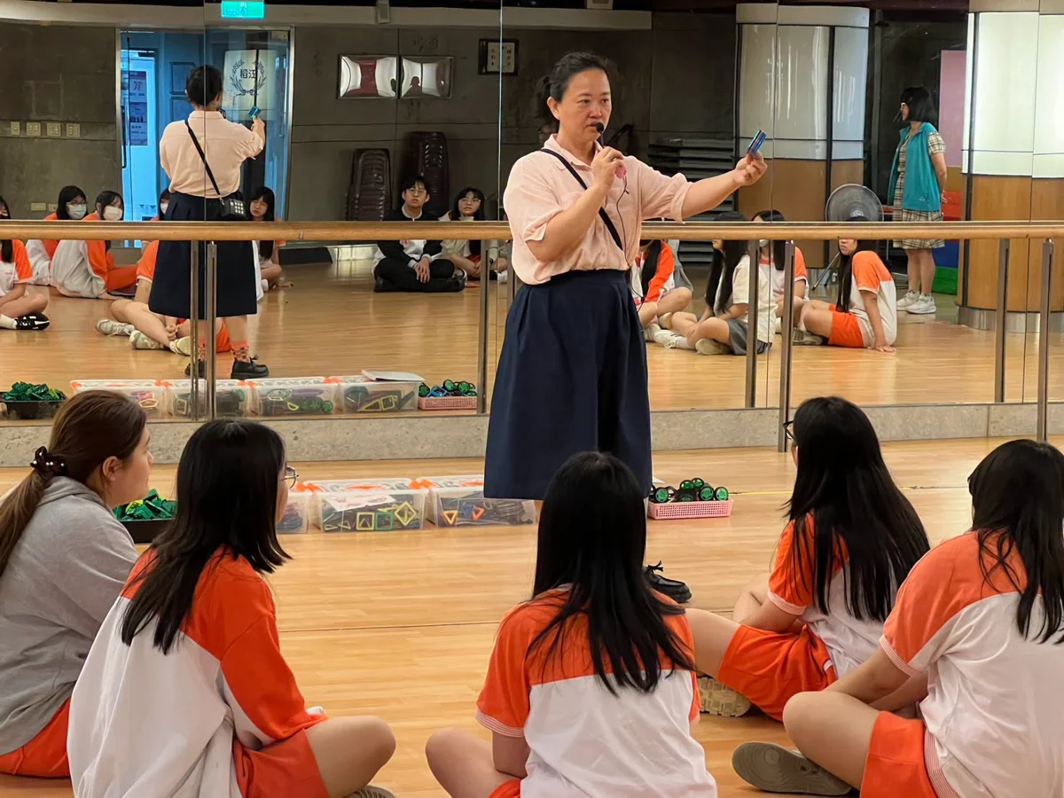 中山區稻江護家推技職探索!丹鳳國中師生搶先體驗幼保專業
