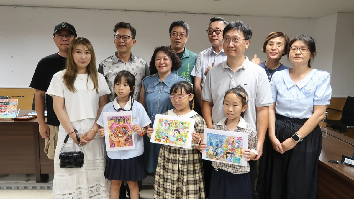 「浪浪語錄」圖卡徵選出爐!台南學童畫出對毛小孩的愛與承諾