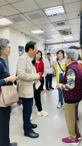 春節急診救星!台南這間醫院4天看診破千人,衛福部長石崇良親訪大讚「輕急症UCC」模式