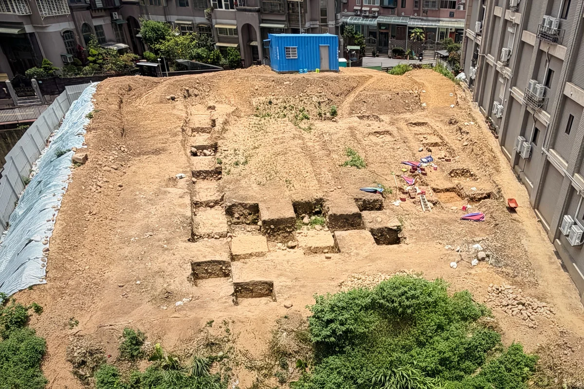 五股石土地公Ⅱ遺址開挖!十三行暑期考古田野學校帶你體驗真實發掘