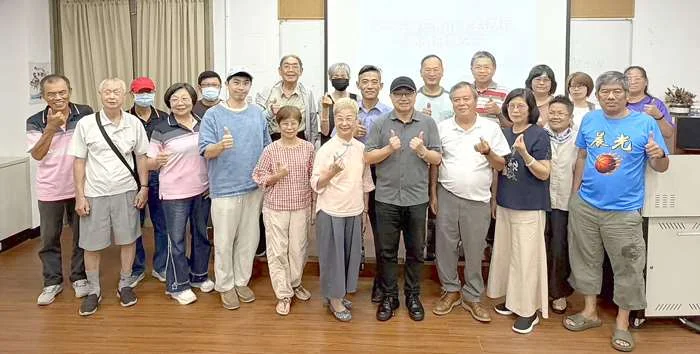 揮灑40年墨香歲月!書法家呂光浯親揭創作心法 帶領民眾領略書法之美