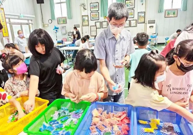 金門古城國小親職講座爆紅!專家揭「三腦理論」秒懂孩子鬧脾氣真相