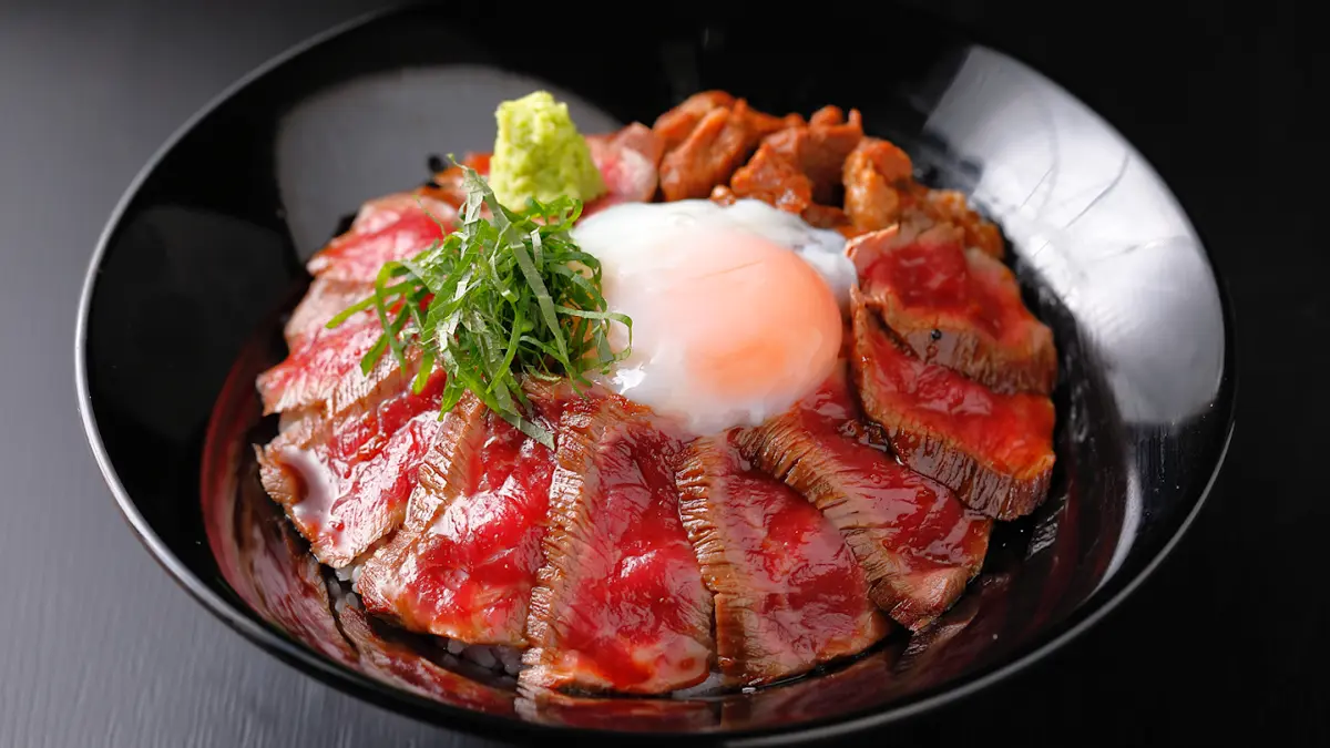 赤牛丼、鐵板牛排皆熱銷!熊本必吃牛肉名店Akaushi Dining Yoka-yoka