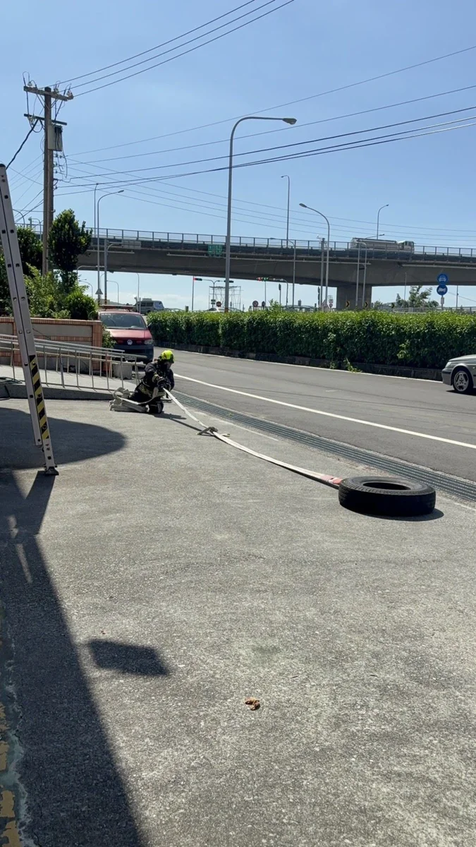 消防員化身鋼鐵人！苗栗頭屋分隊高強度「空氣消耗測試」大公開