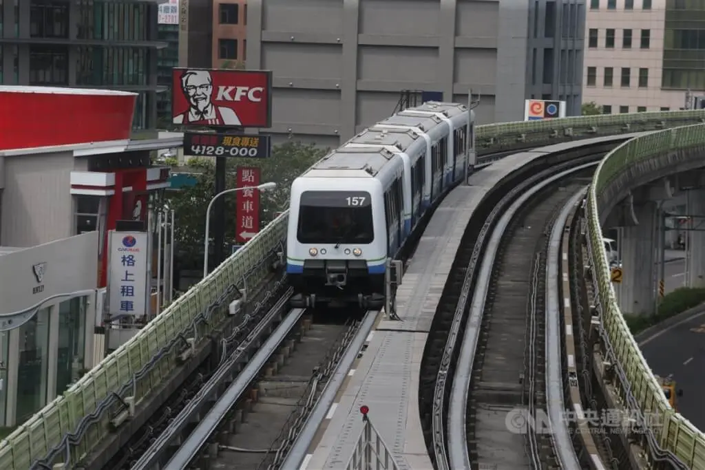 臺北捷運文湖線今早異常 影響8400名乘客